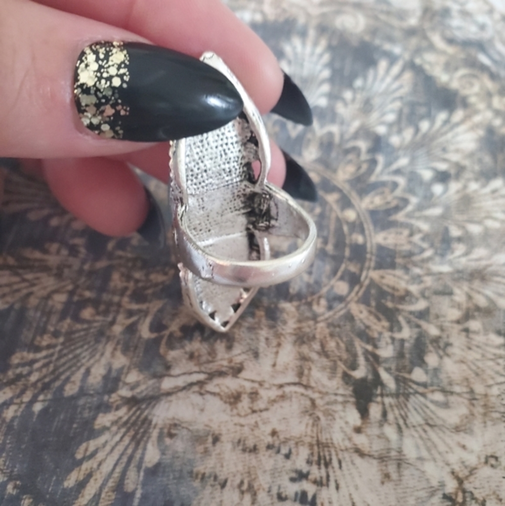 2/$20 🌼Turquoise Boho Gypsy Silvertone Ring NWOT - Picture 6 of 6